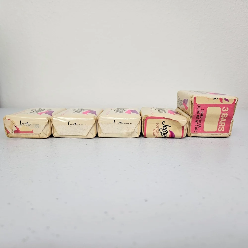 Vintage Jergens Lotion Mild Soap 6-3oz bars Original Wrapper Bathroom Decor Prop